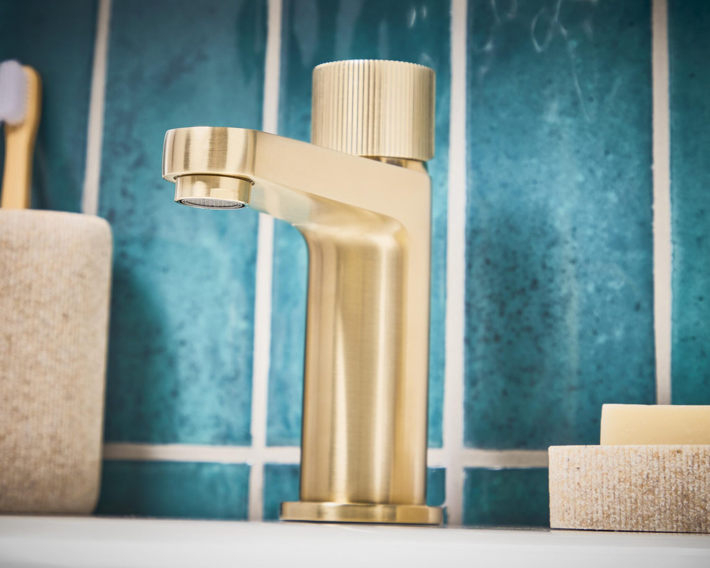 Scudo Koko Mono Basin Mixer - Brushed Brass