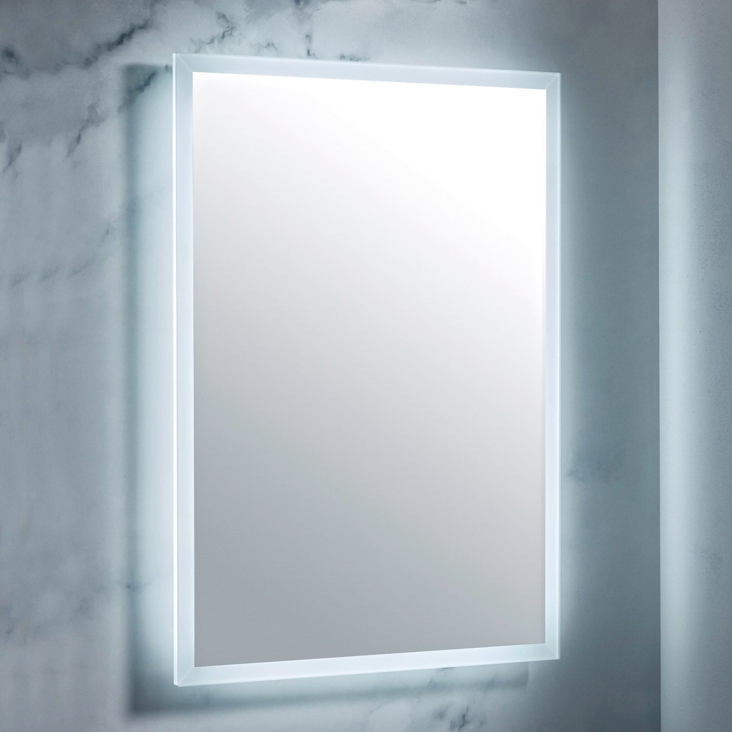 Scudo Mosca  LED Mirror (500x700mm or  or 600x800mm)